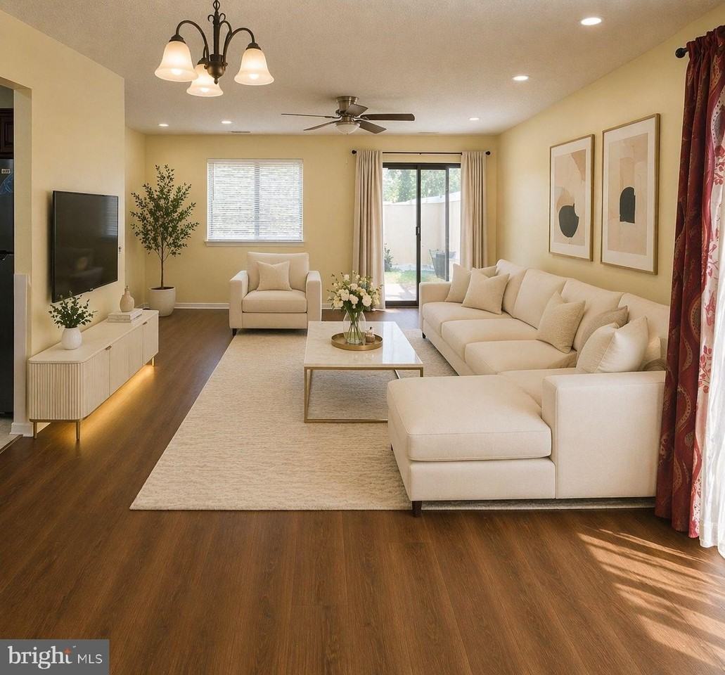 101 Hampshire Dr - Photo 2 of 12