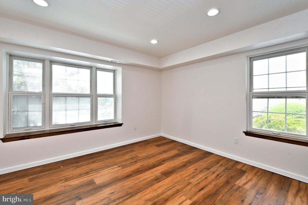 1401 Society Pl - Photo 7 of 36