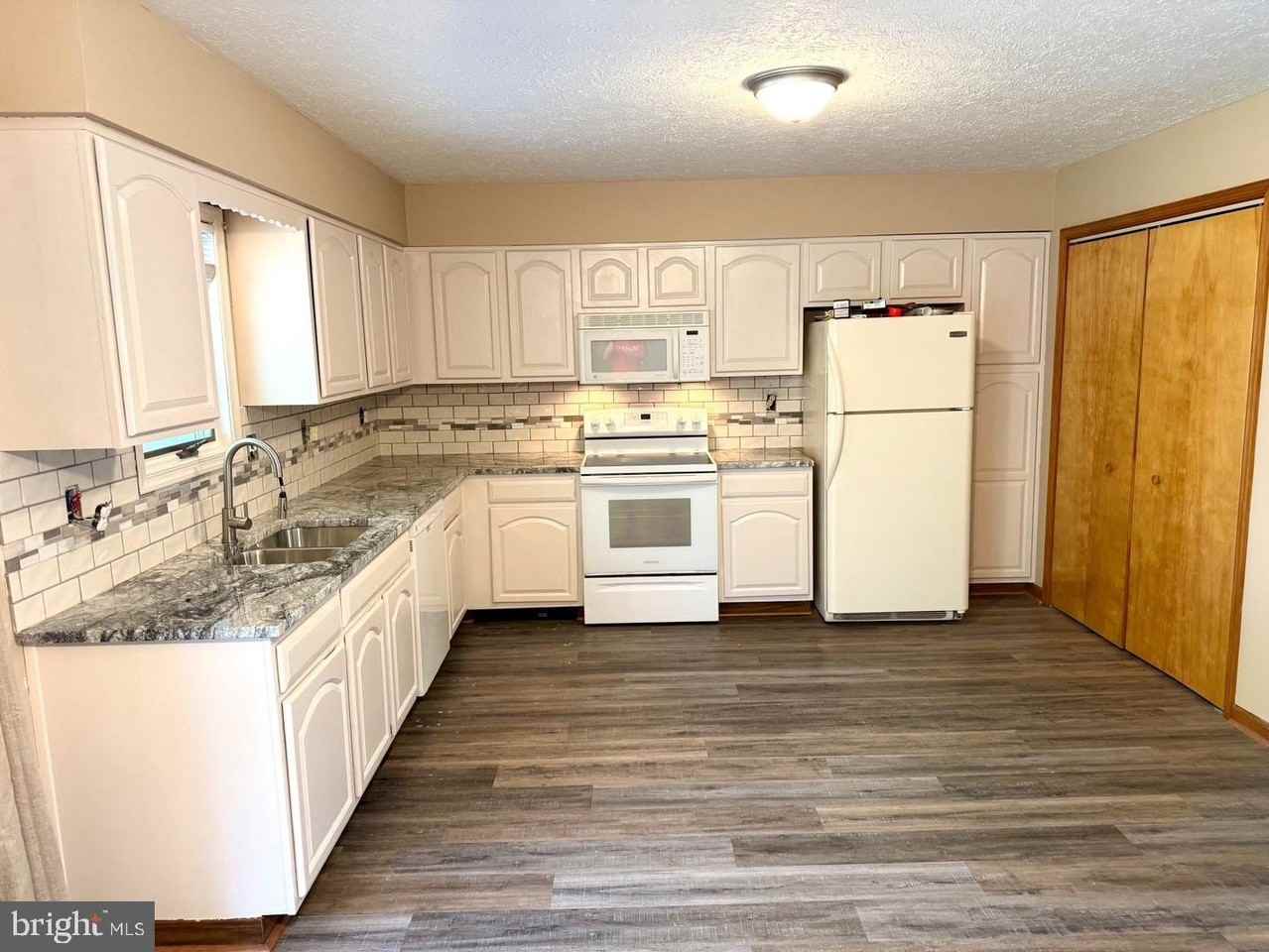 1121 Progress Rd - Photo 6 of 19