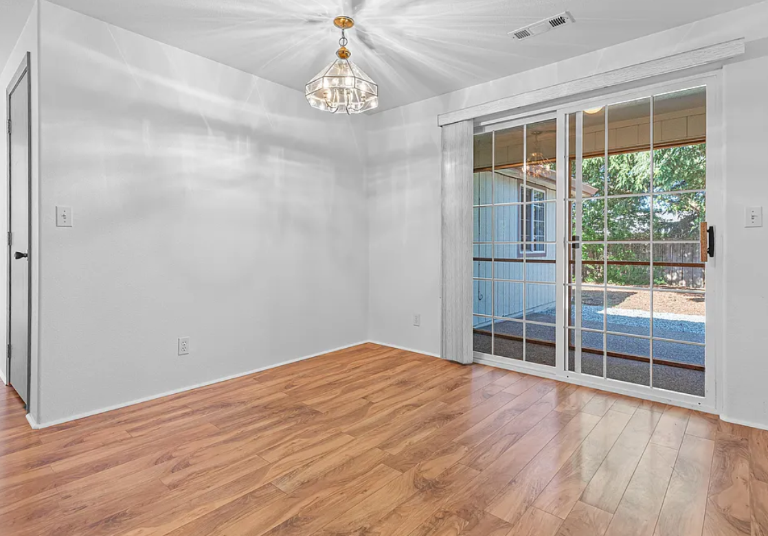 1744 Sandpiper Dr #1 - Photo 7 of 28