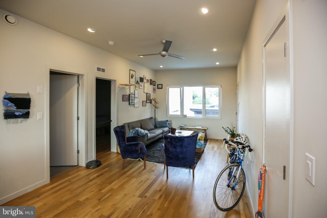 2324 Memphis St #C8 - Photo 5 of 12