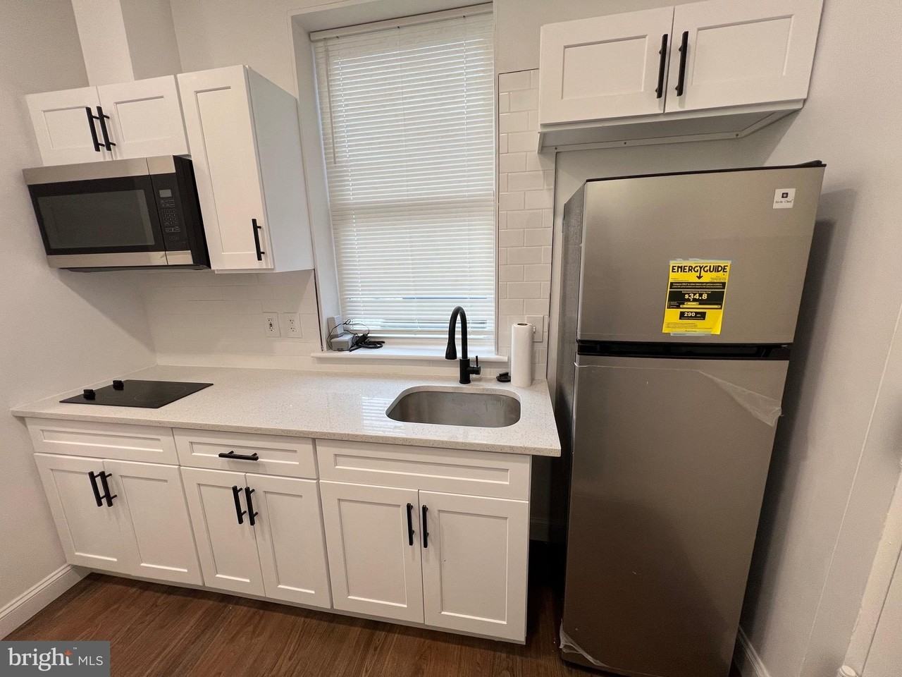 2145 Elkins Ave #A - Photo 4 of 12