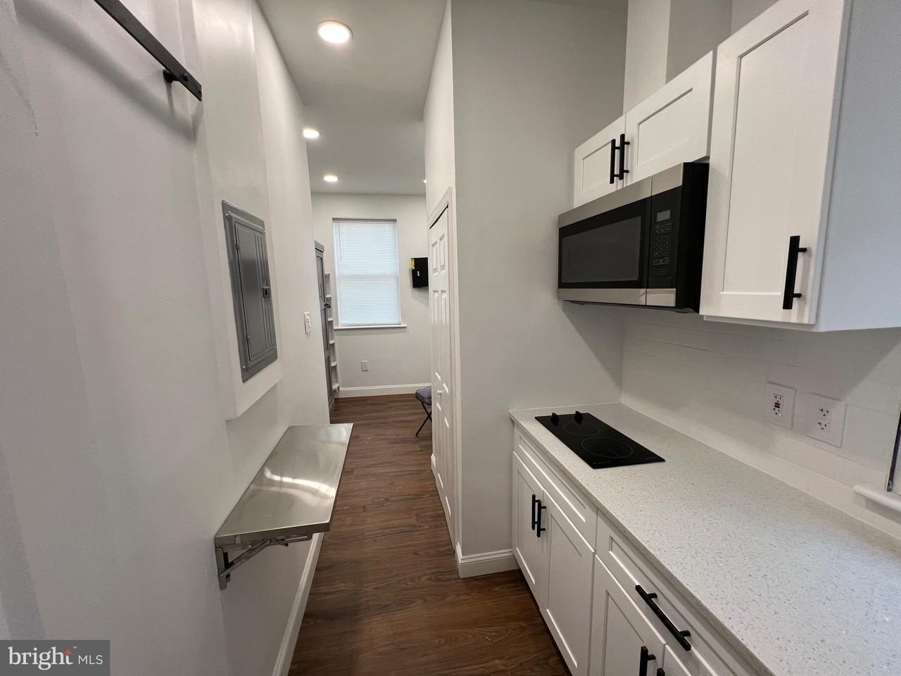 2145 Elkins Ave #A - Photo 5 of 12