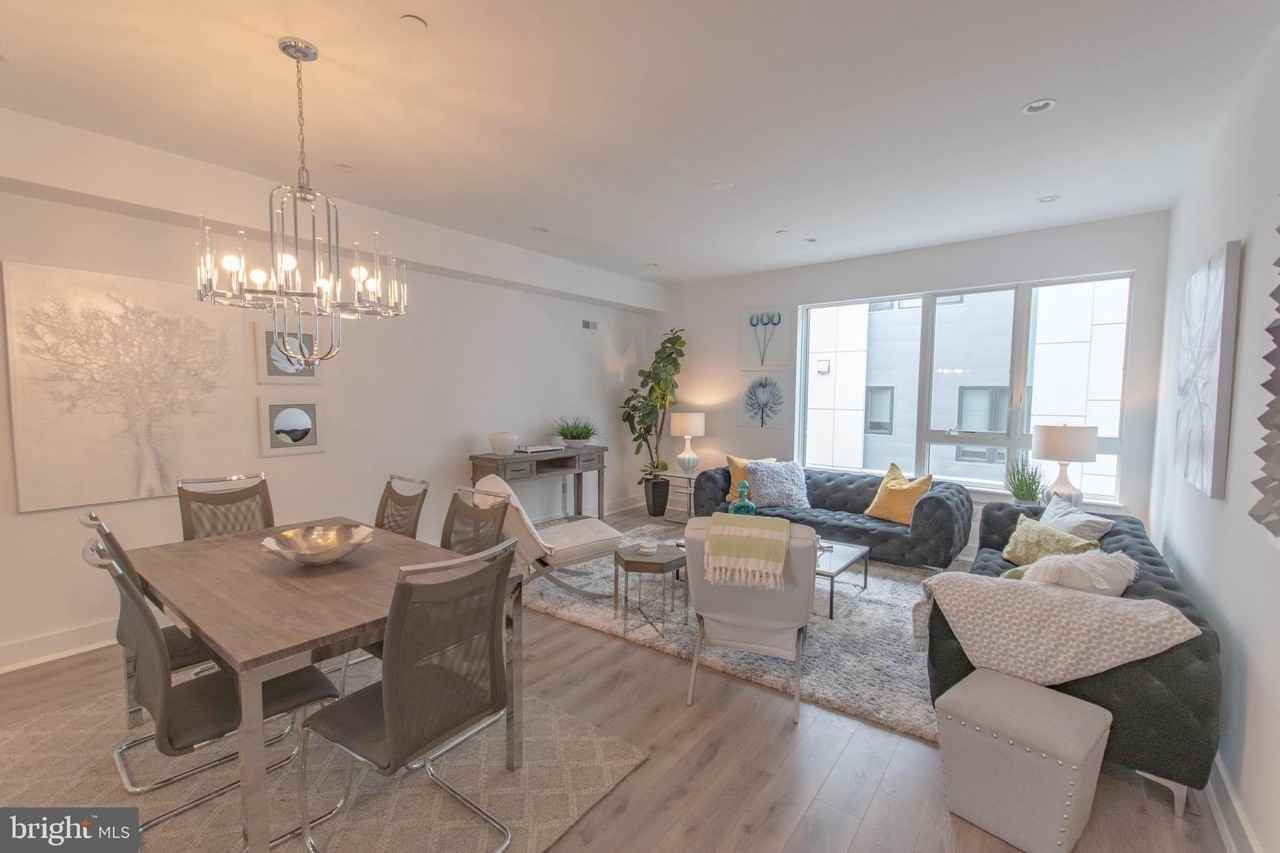 105 Olive St - Photo 5 of 36