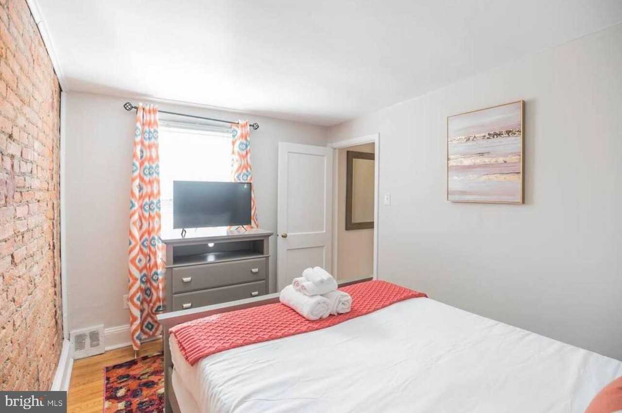 501 S 26th St #2 - Photo 6 of 20