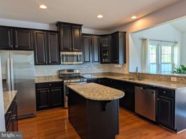 featured image of 1515 Idlewild Blvd