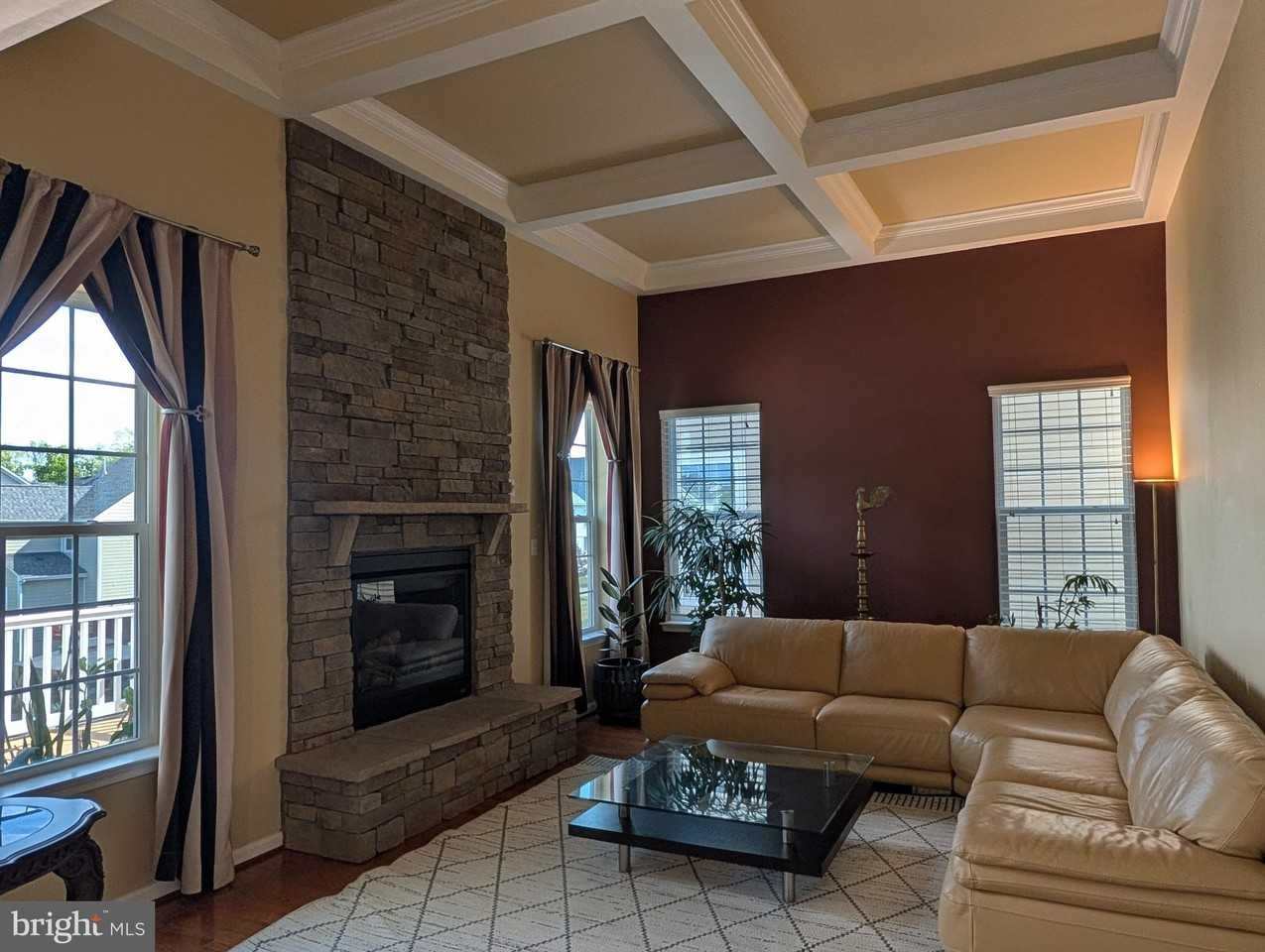 1515 Idlewild Blvd - Photo 6 of 21