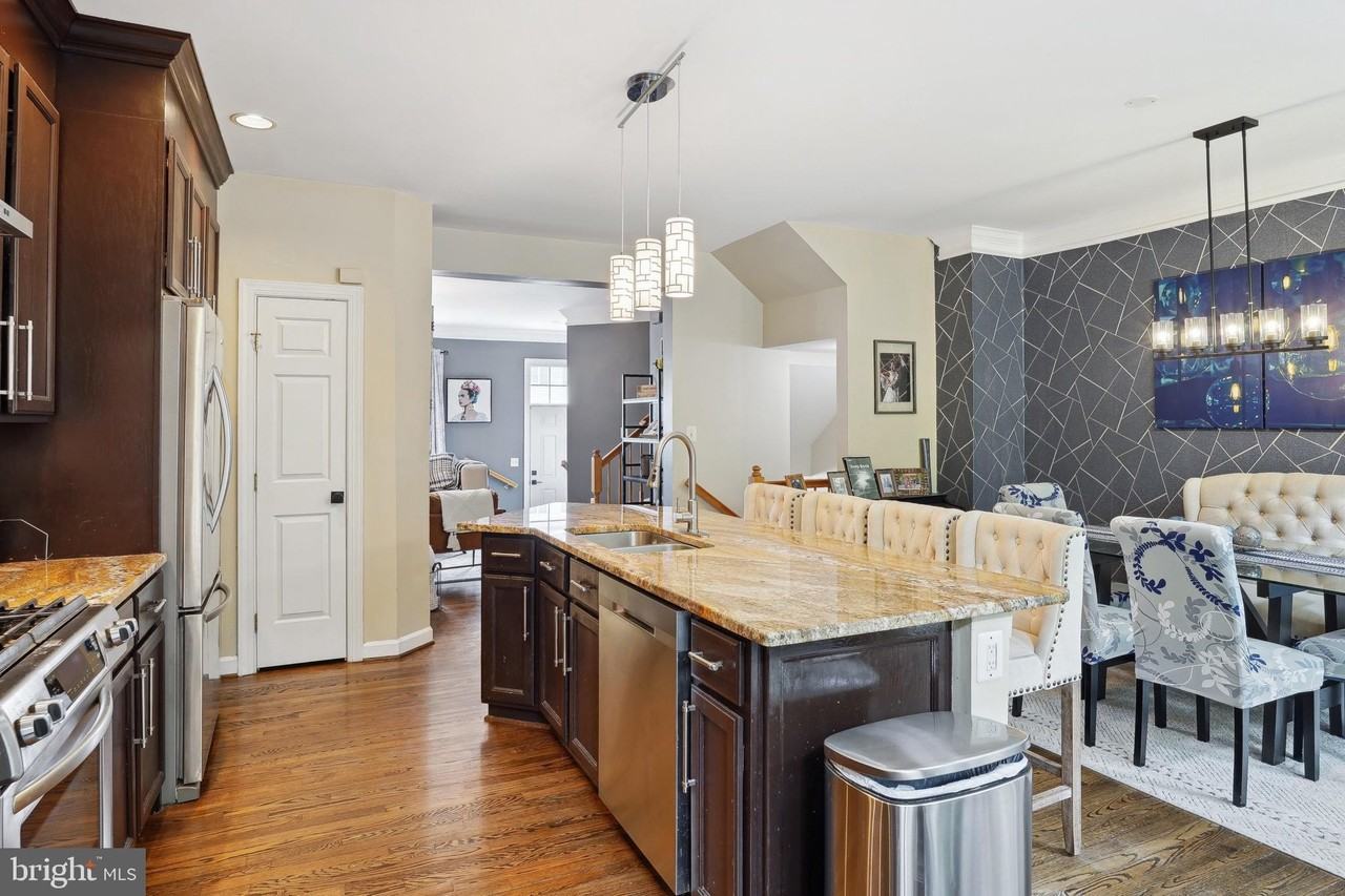 6667 Debra Lu Way - Photo 6 of 15