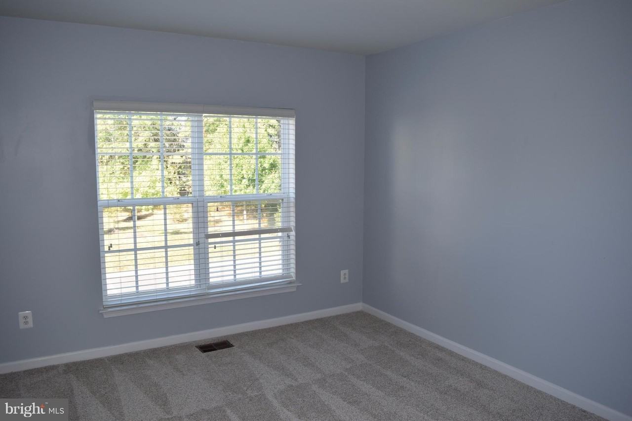 22619 Settlers Trail Ter #1C - Photo 6 of 10