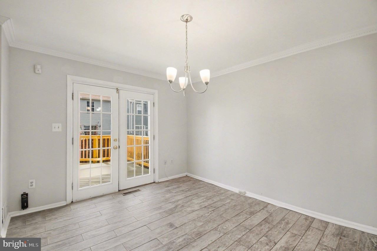 3648 Mcdowell Ct - Photo 6 of 27