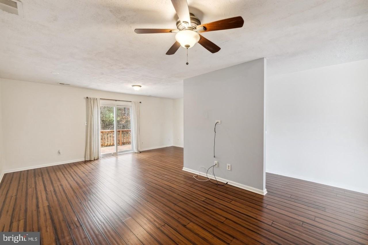 16250 Taconic Cir - Photo 5 of 15