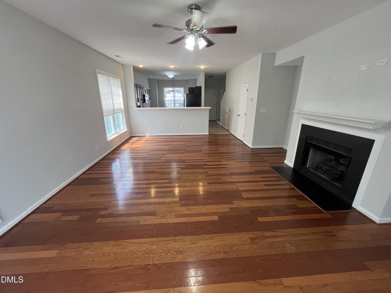 2036 Turtle Point Dr - Photo 4 of 29