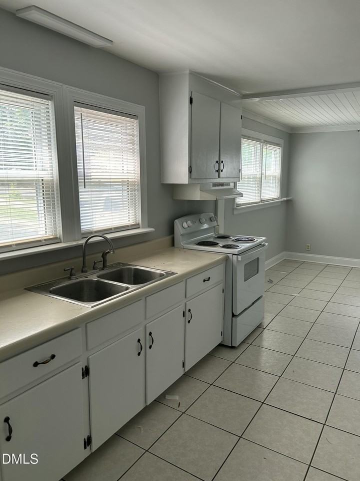 1108 Horton Rd - Photo 4 of 7