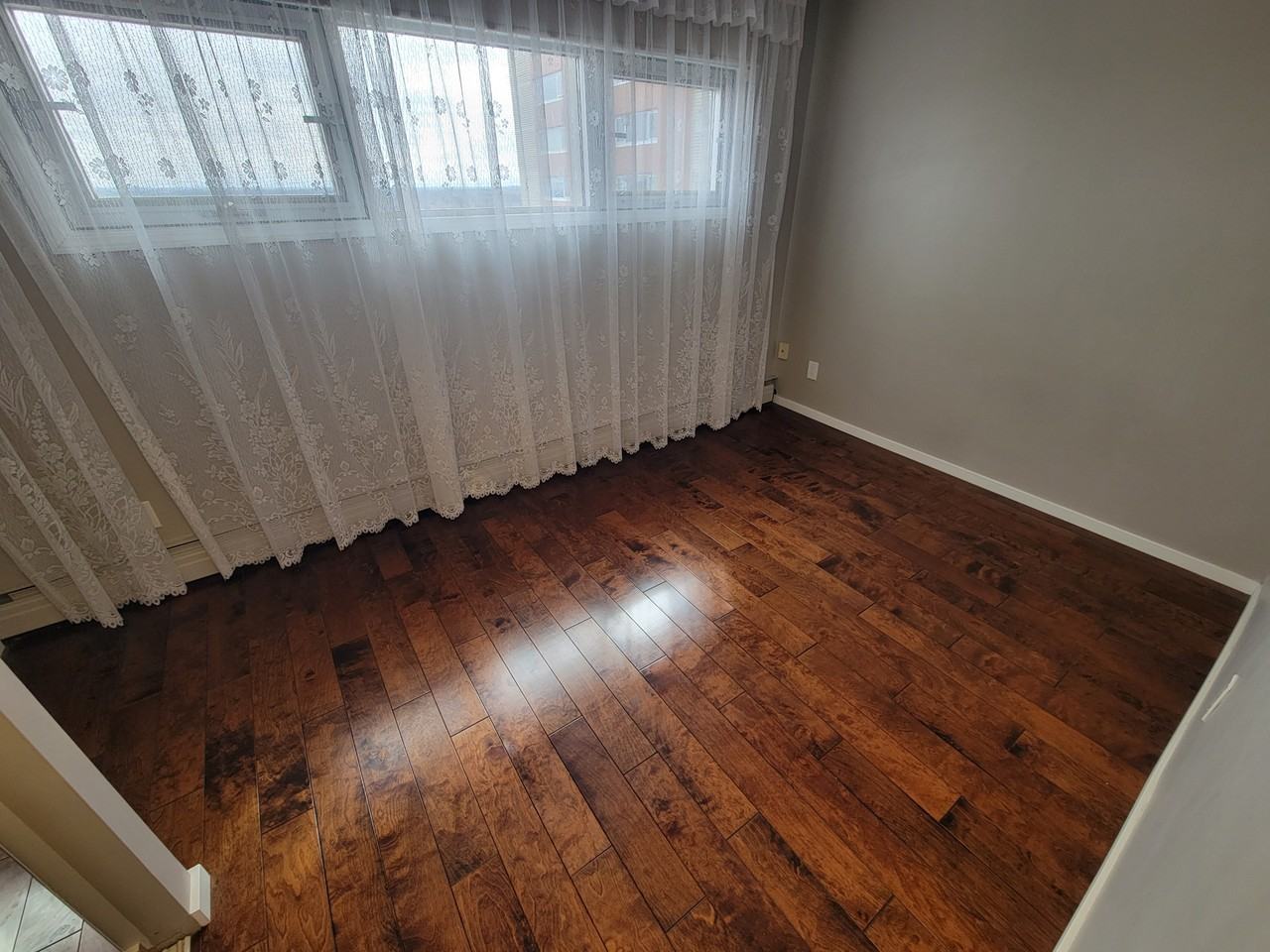 8745 165 St Nw #1 - Photo 7 of 13