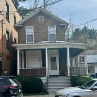 featured image of 626 Baldwin St #1