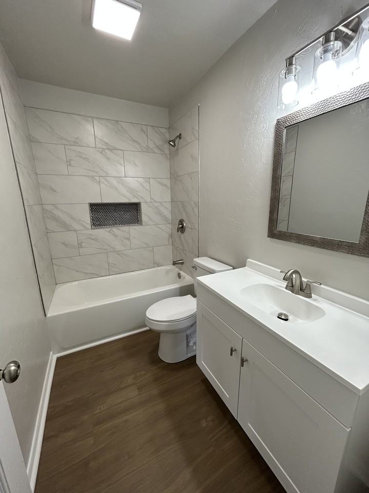 4000 Se 24th St #1 - Photo 6 of 14