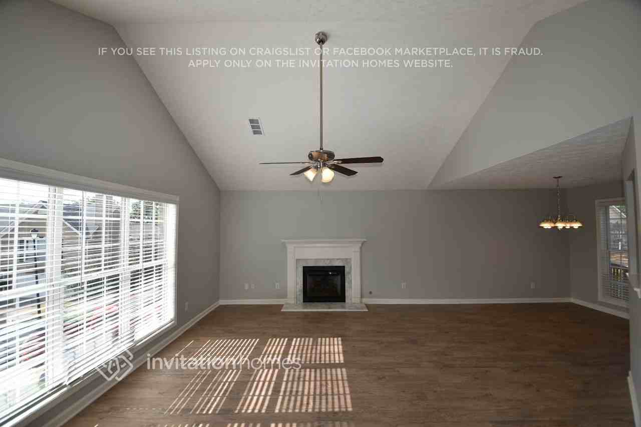 1001 Garden Oak Ct - Photo 2 of 13