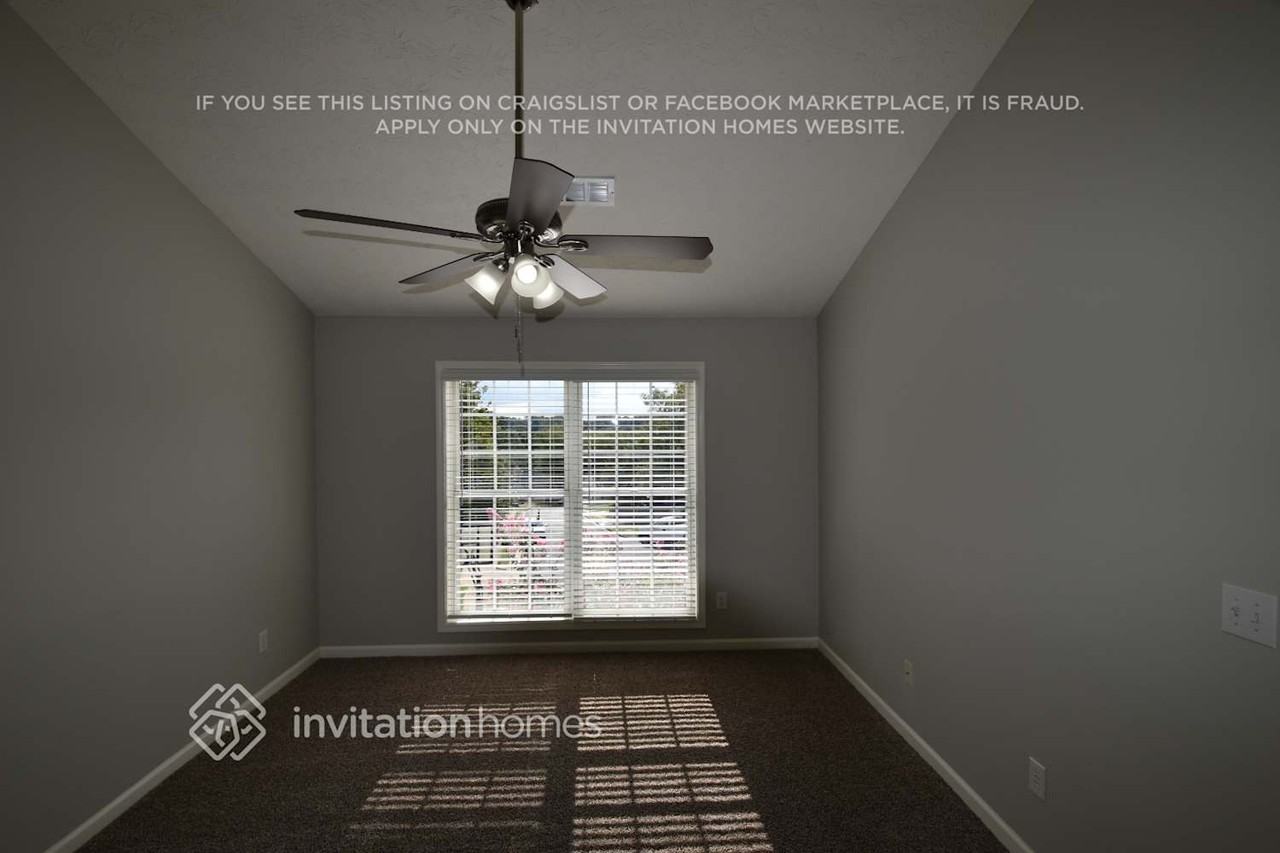 1001 Garden Oak Ct - Photo 5 of 13