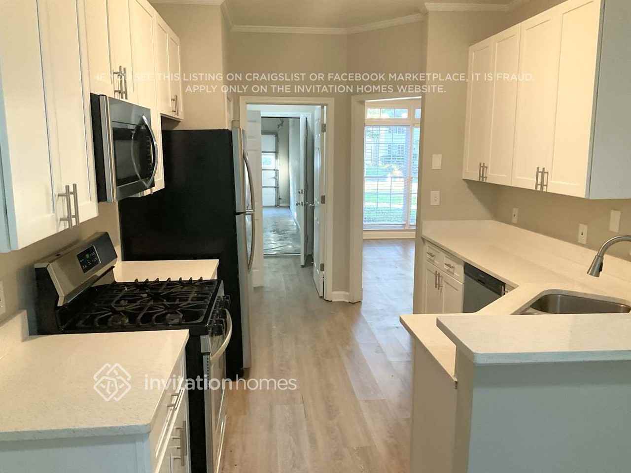 4221 Lehigh Blvd - Photo 4 of 12