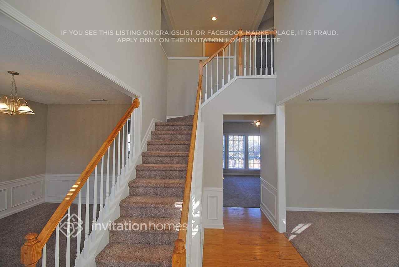 3649 Elmendorf Cv Nw - Photo 2 of 12