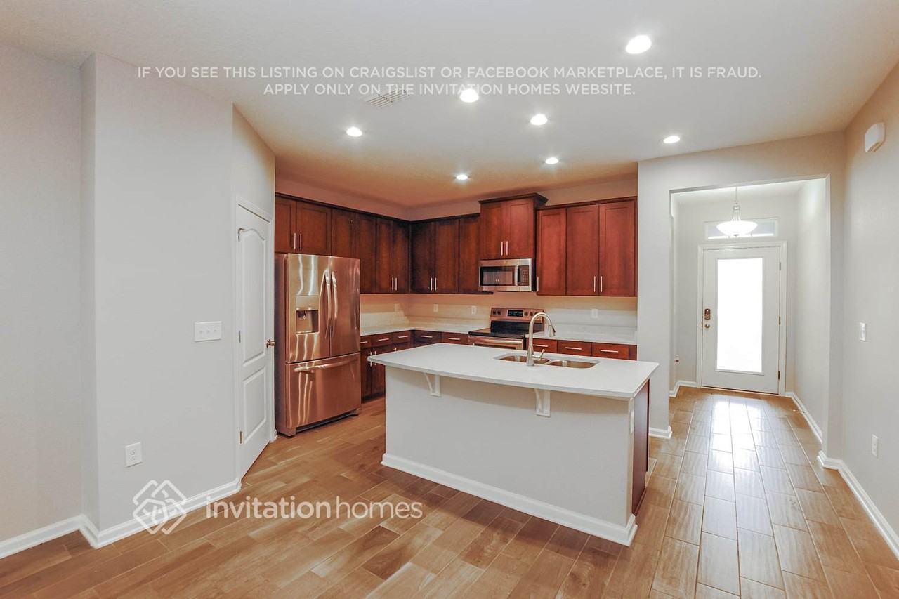 71 Castro Ct - Photo 7 of 18