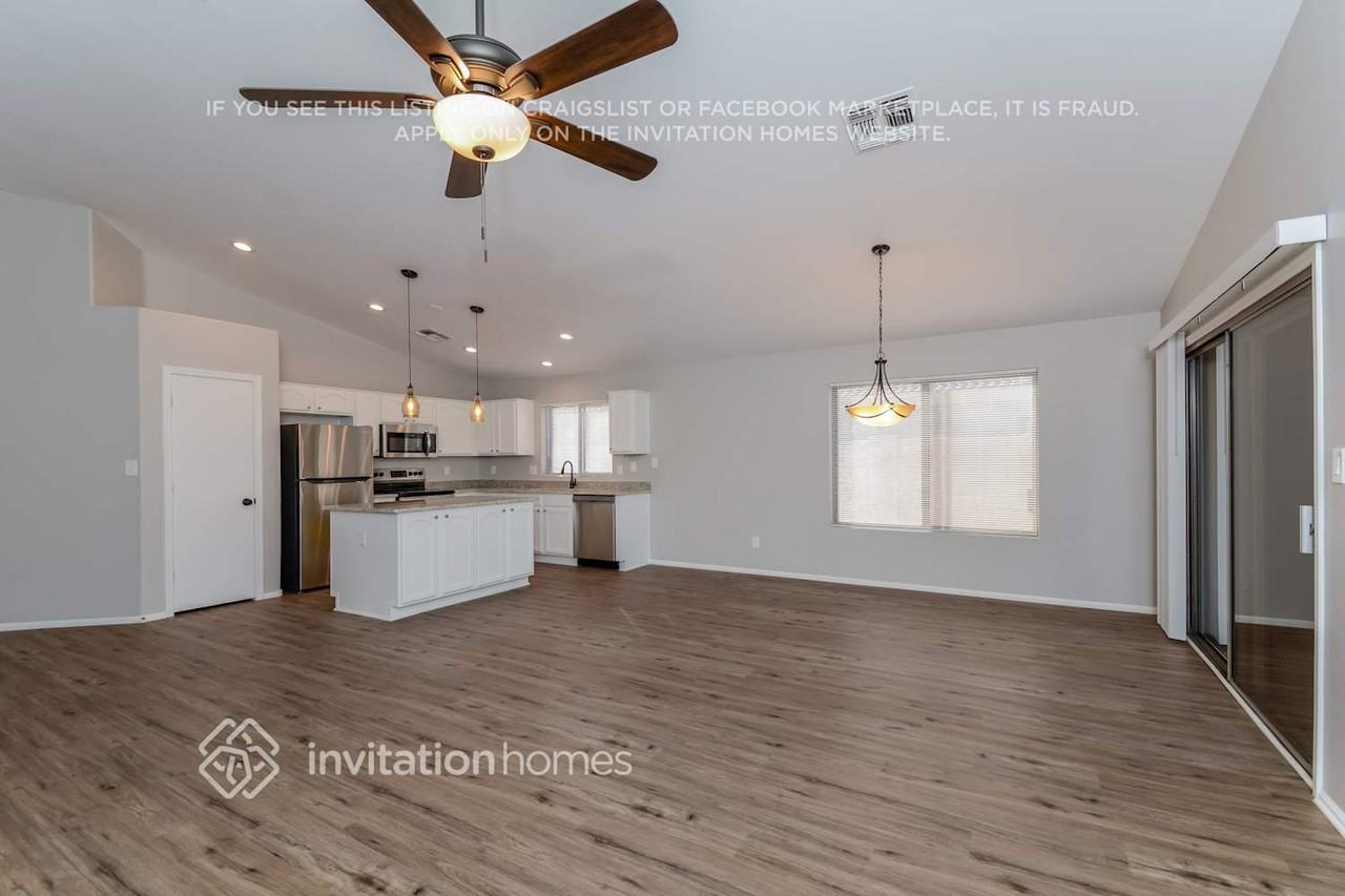 14938 N 132nd Ln - Photo 4 of 14