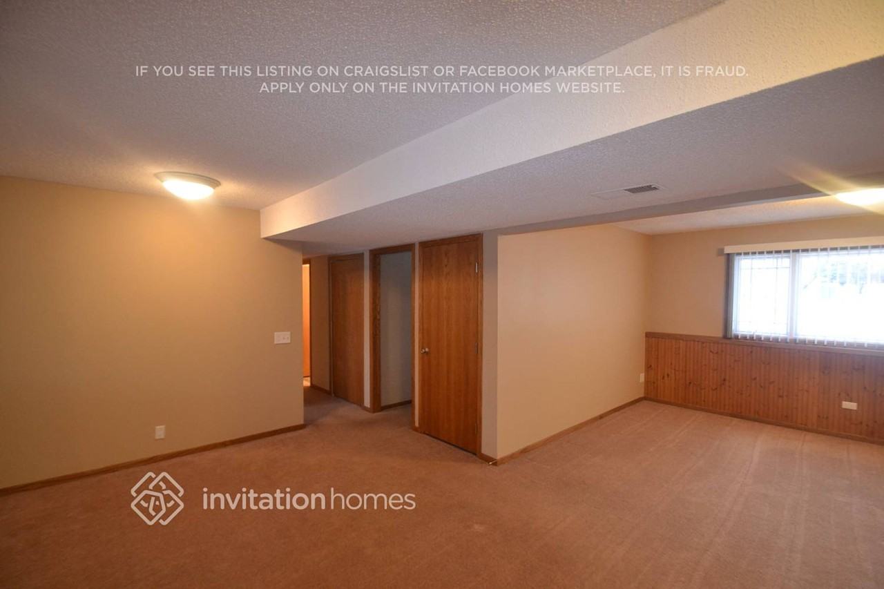 1311 Minnesota St S - Photo 6 of 9