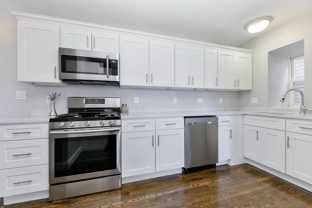 21 Rowell Street21 Rowell Street - 3 #3 - Photo 1 of 1
