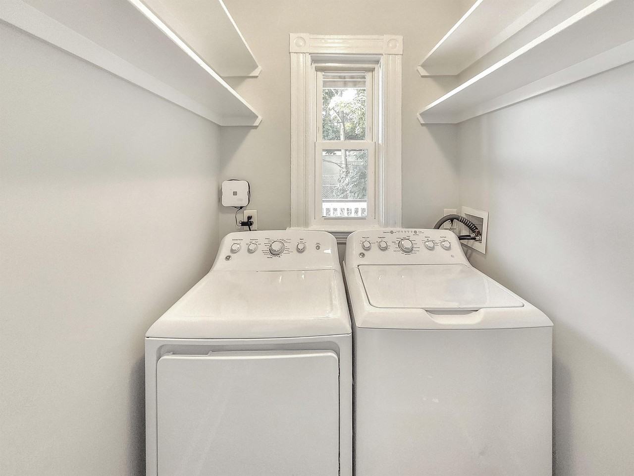 35 Dunlap Street35 Dunlap Street - 1 #1 - Photo 6 of 7