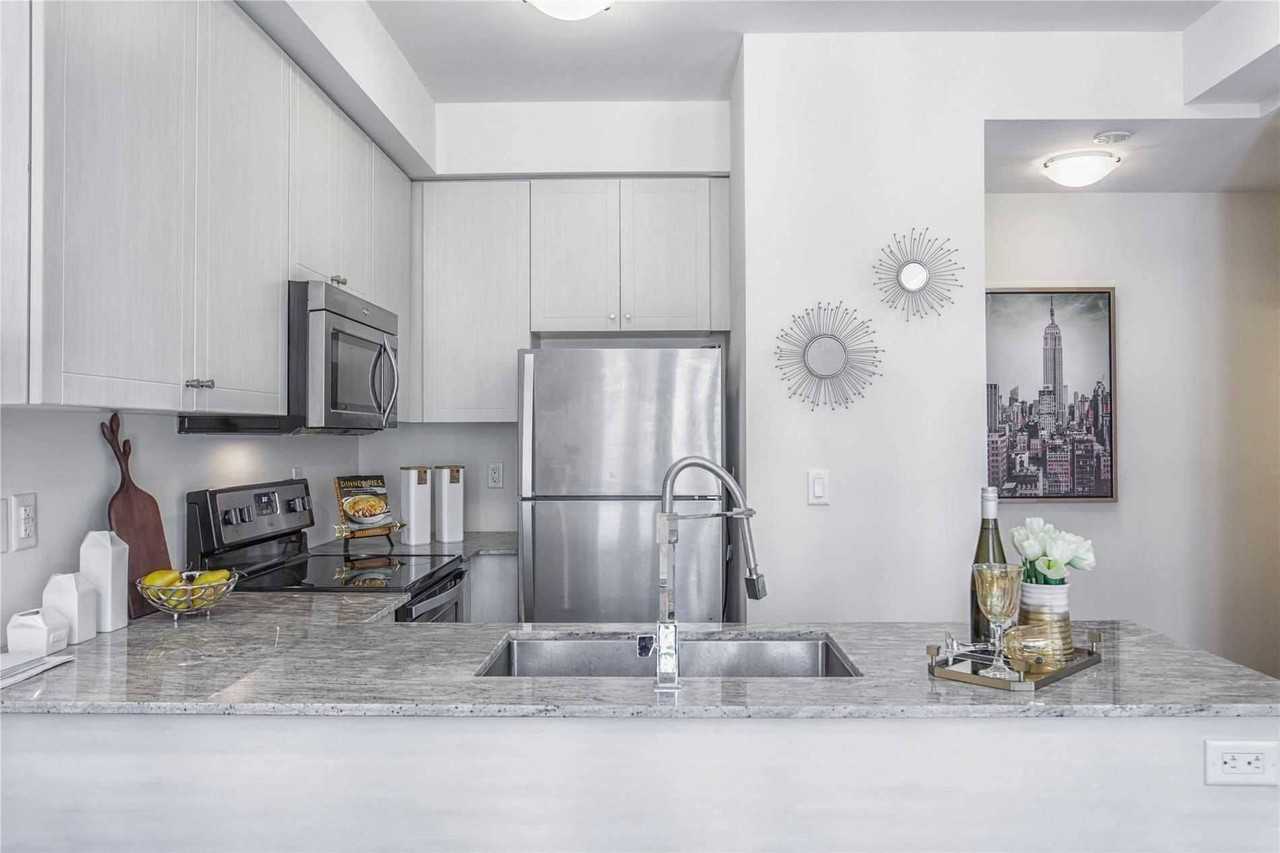 19 Eldora Avenue - Photo 3 of 6