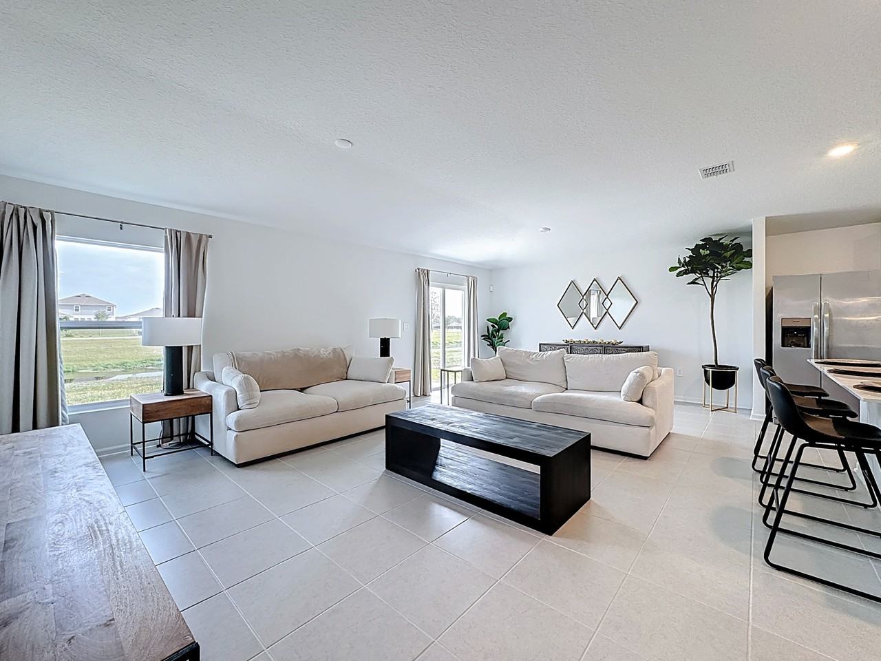 5023 Barnet Dr #1 - Photo 6 of 20