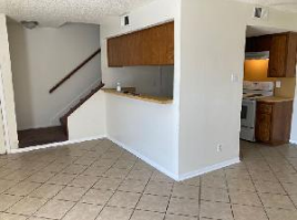 4506 Chase Cir #D - Photo 3 of 9