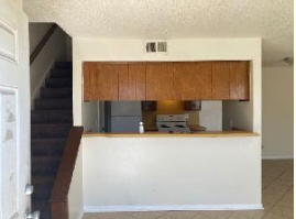 4506 Chase Cir #D - Photo 4 of 9