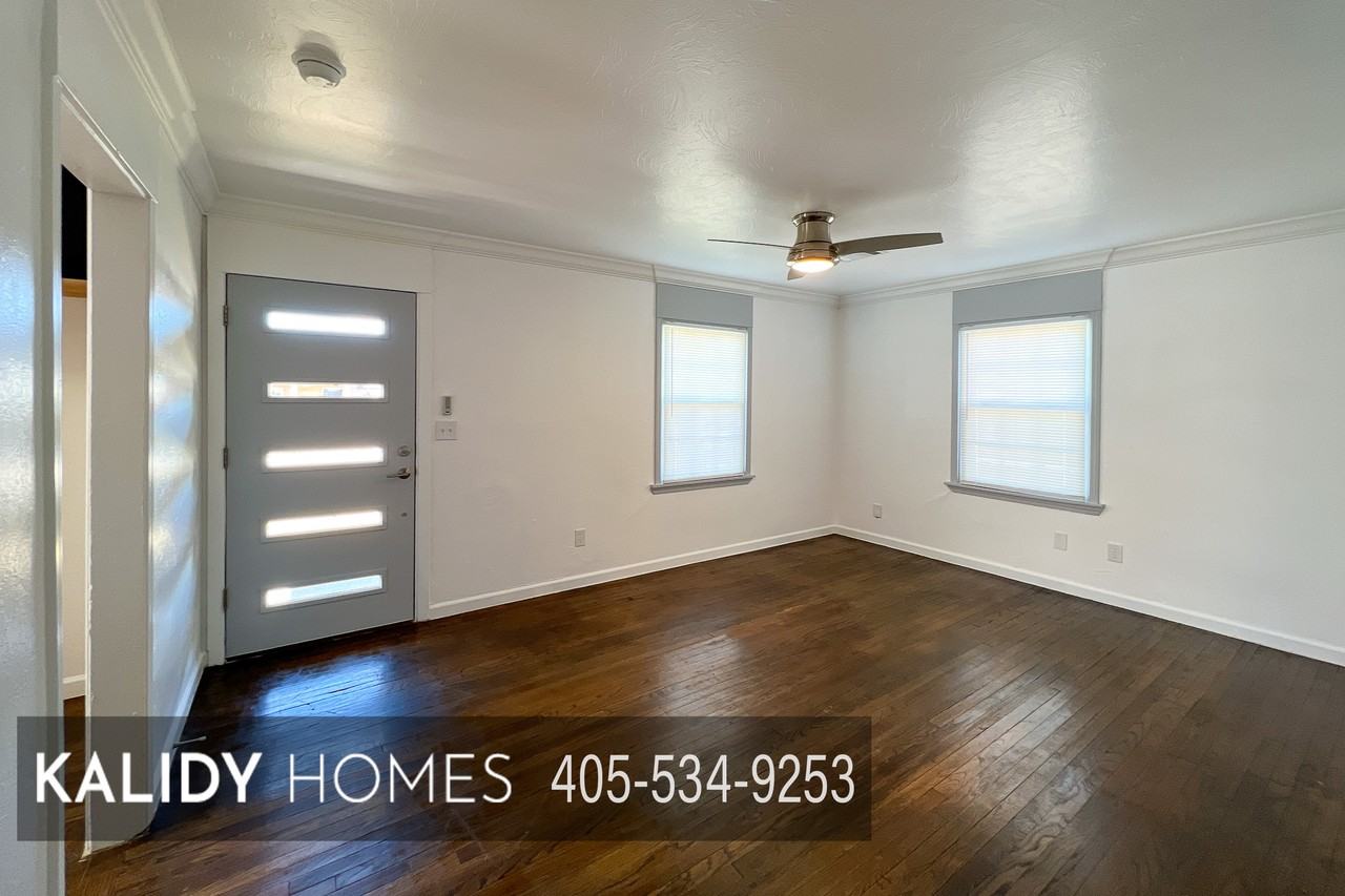 1338 South Dr #1 - Photo 3 of 39