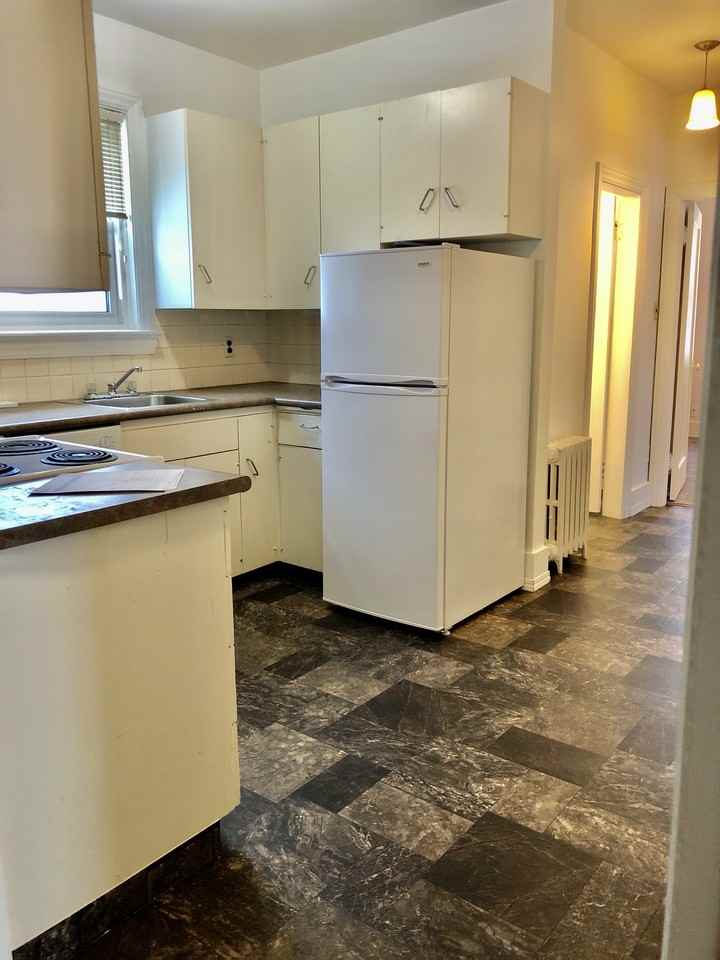 324 Cumberland Ave N - Photo 6 of 25