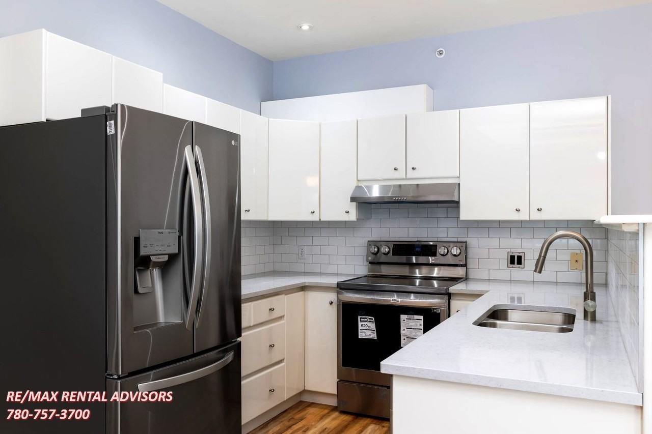 #401 11415 100 Avenue Northwest - Photo 2 of 20