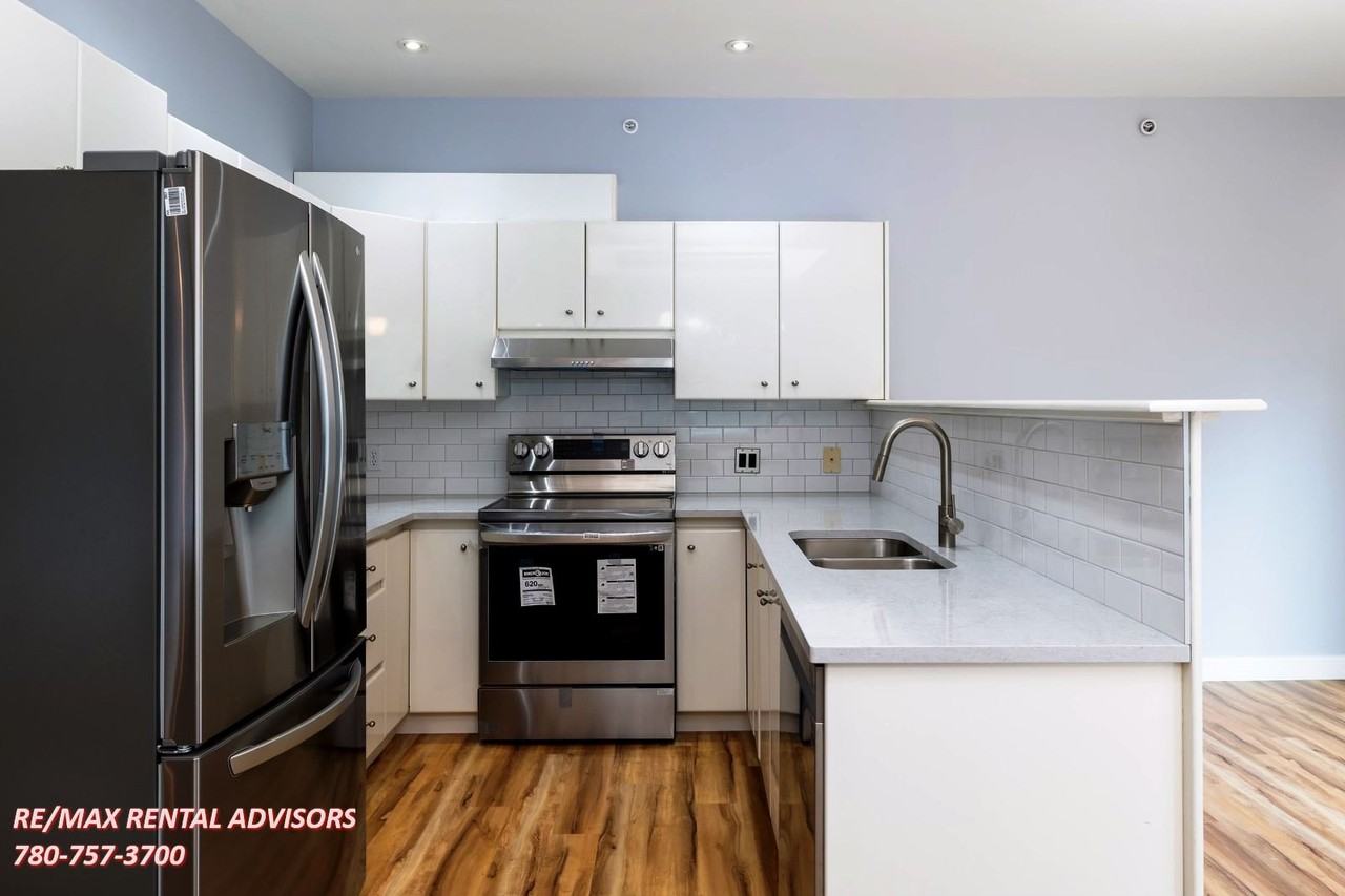 #401 11415 100 Avenue Northwest - Photo 3 of 20