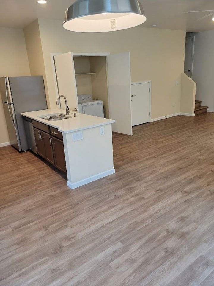 Luxurious Casitas de Café 1203 sq. ft. two - Photo 2 of 42