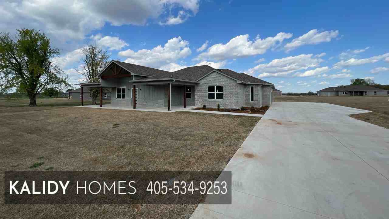 104 Olde Mill Rd #1 - Photo 7 of 50