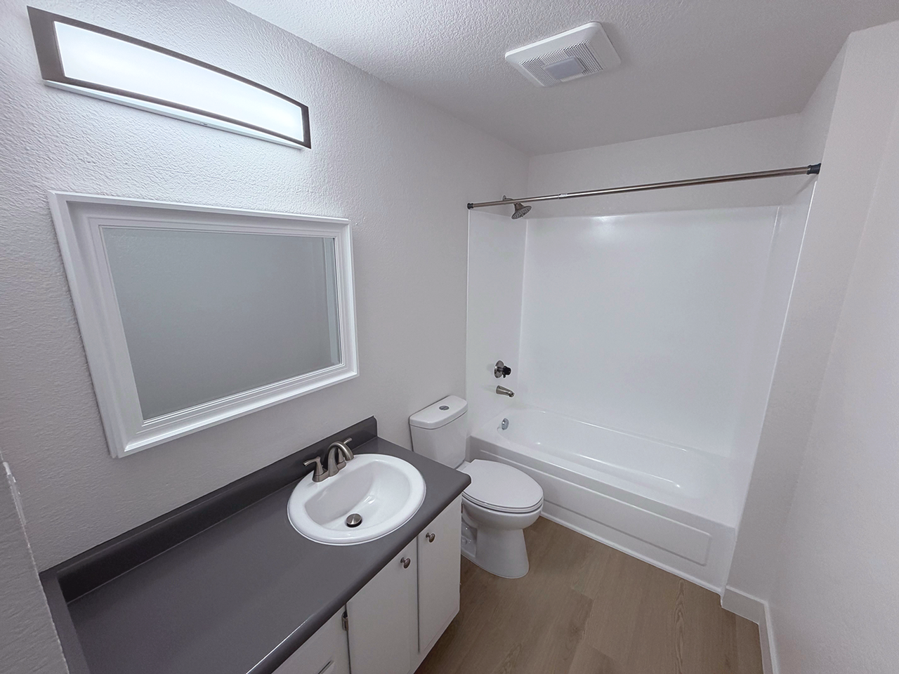 Wellington Place Apartments - Photo 6 of 23