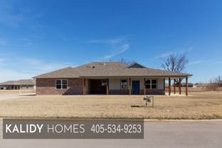 306 Kirks Holw #1 - Photo 1 of 1