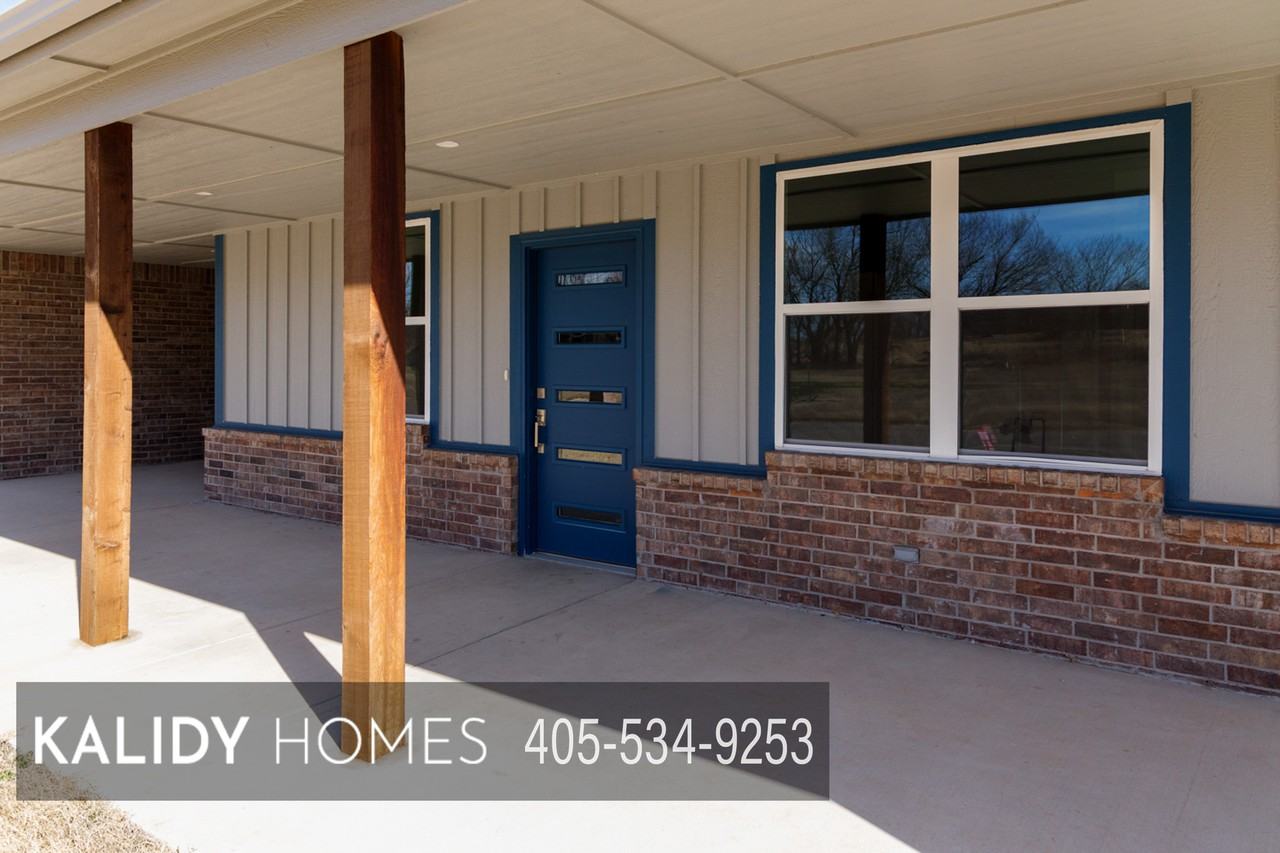 306 Kirks Holw #1 - Photo 4 of 50