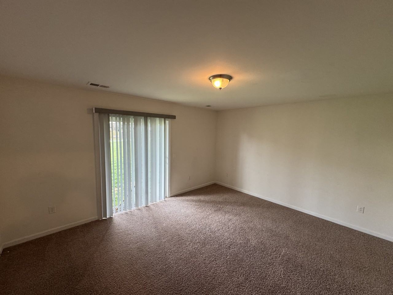 172 Drexel Ct #1 - Photo 5 of 22