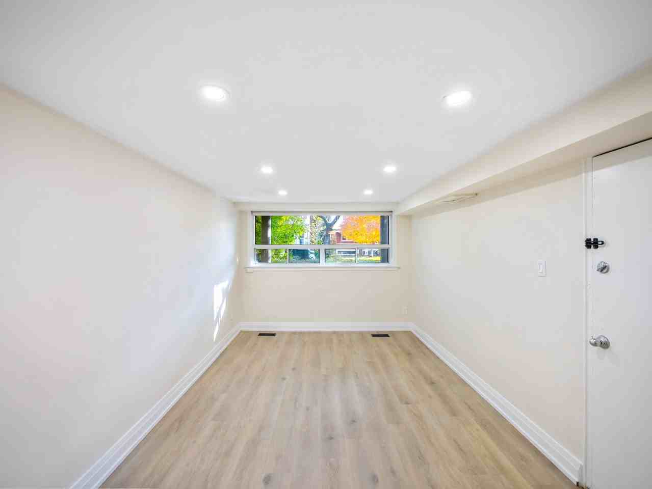 42 Symons Street - Photo 3 of 19