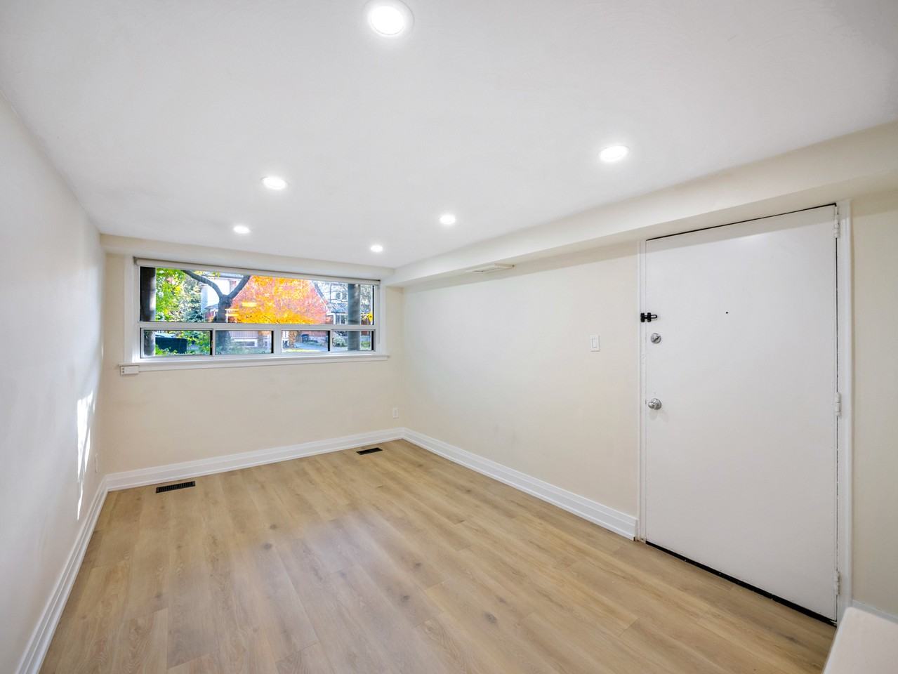 42 Symons Street - Photo 5 of 19