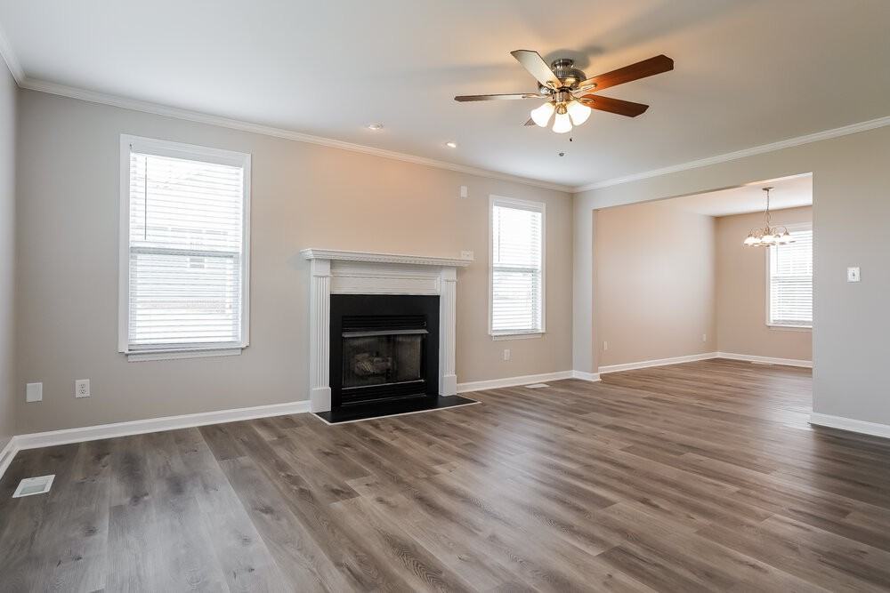 2165 Southfort Dr - Photo 4 of 17