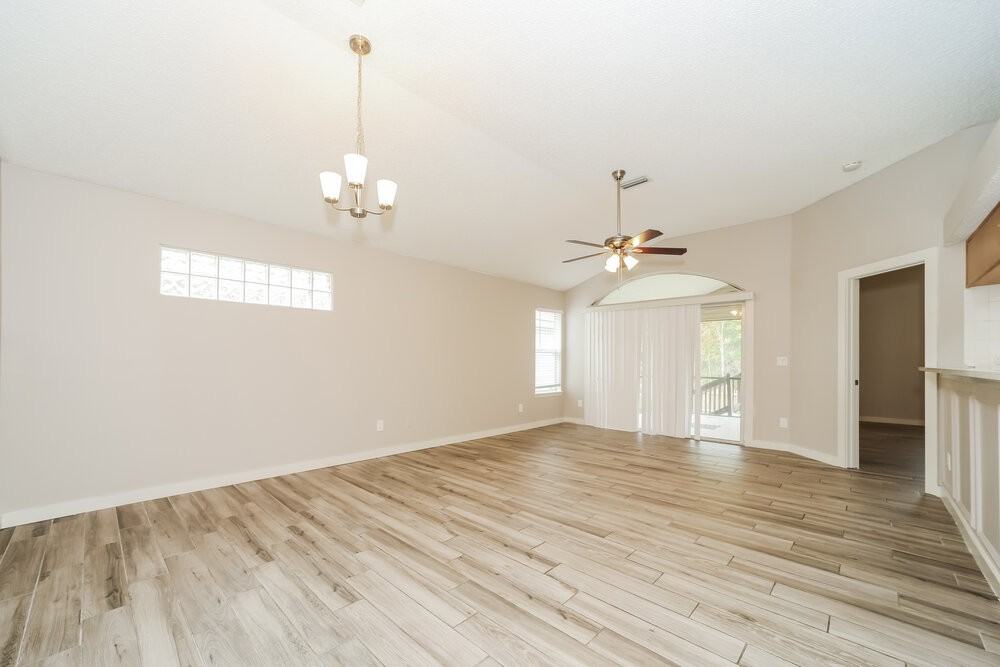 1120 Creeks Ridge Rd - Photo 4 of 16