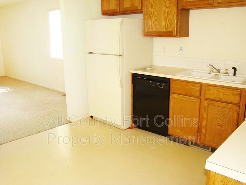 220 Gary Dr #C - Photo 6 of 13