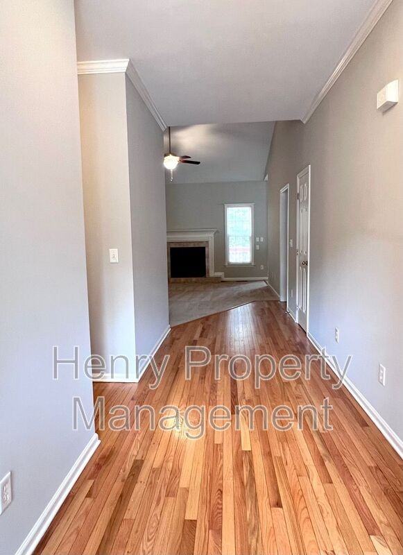 109 Kindred Way - Photo 2 of 17