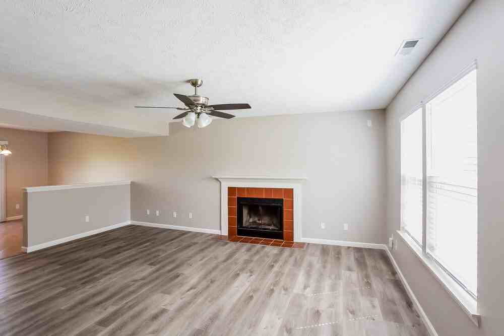 12030 Bearsdale Dr - Photo 5 of 17